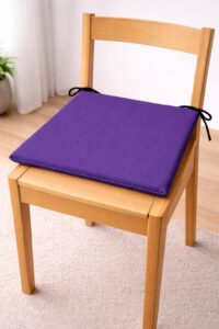 Tenký sedák na stoličku 35×35 cm Kráľovská fialová