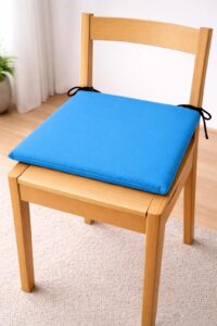 Tenký sedák na stoličku 35×35 cm Oceánska modrá